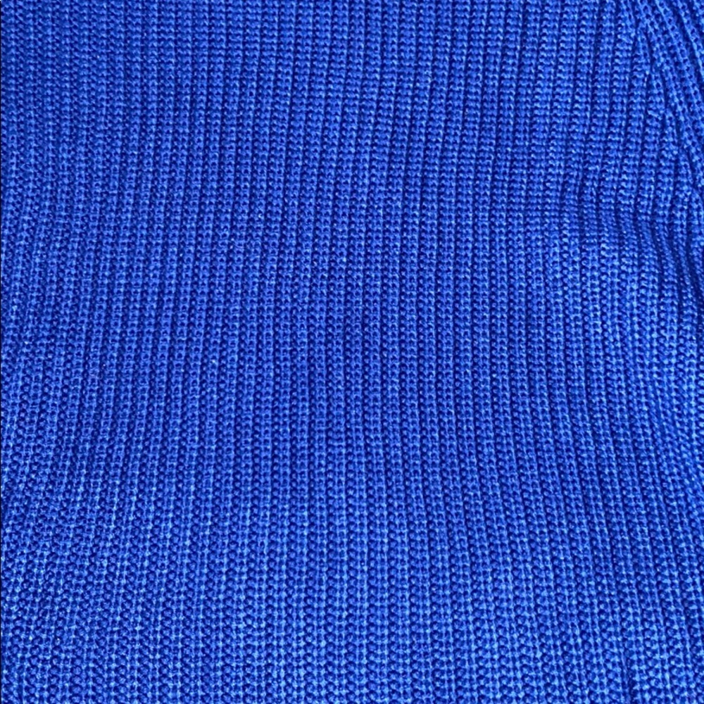 Divided over size sweater - Picture 2 of 3